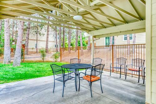 Hotel Slide Creek Retreat