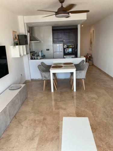 Apartamento Almar Suites, Acogedor Con Vistas Al Mar.