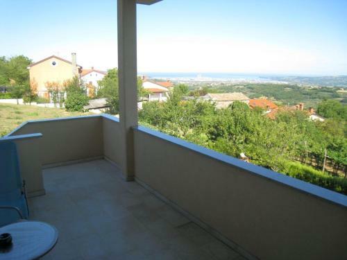 Apartments In The Countryside Of Koper