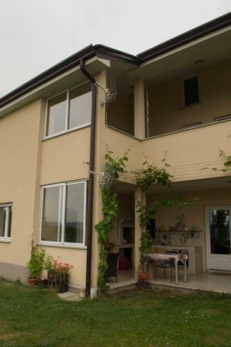 Apartments In The Countryside Of Koper