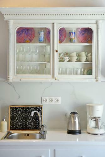 Hydra Luxury Getaway - Maria's Cozy Home