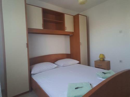 Cosy Apartment Frane Island Murter