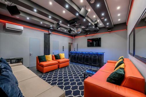 Party Luxury 3br Sea View Apartment In Arcadia
