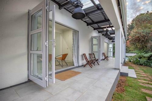 Hostal Kelkiewyn Waterkloof Guesthouse