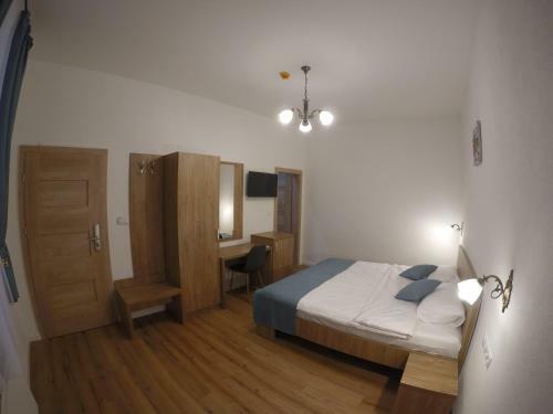 Hostal Casa Bacila
