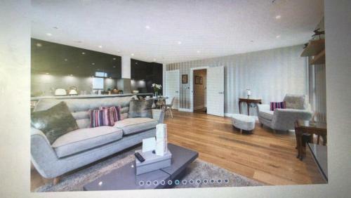 Luxury Serviced Apartment*****