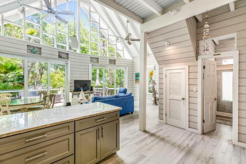 Hammock House