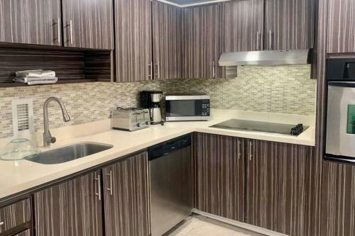 Apartamento Hollywood Beach Front Spacious Two Bedrooms