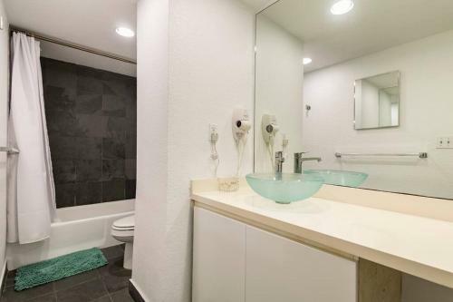 Apartamento Hollywood Beach Front Spacious Two Bedrooms
