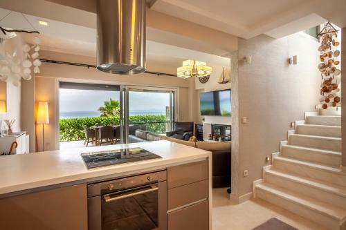 Villa Almyra On The Beach