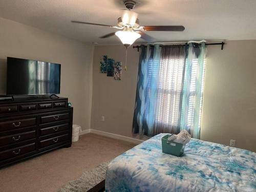 2 Story Comfort Beautiful Home With All Amenities