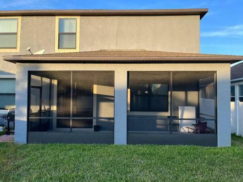 2 Story Comfort Beautiful Home With All Amenities