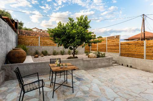 Valira Cozy Maisonette - Relaxing Vibes Getaway