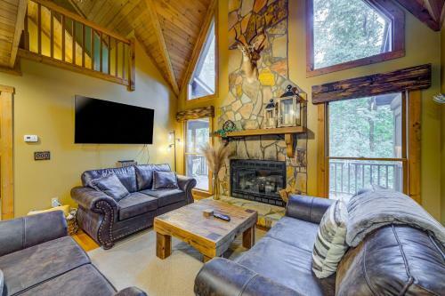 Social Tides Cabin