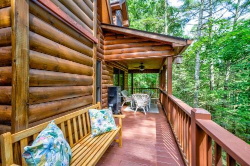Social Tides Cabin