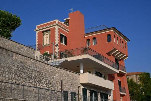 Hostal Villa Regina
