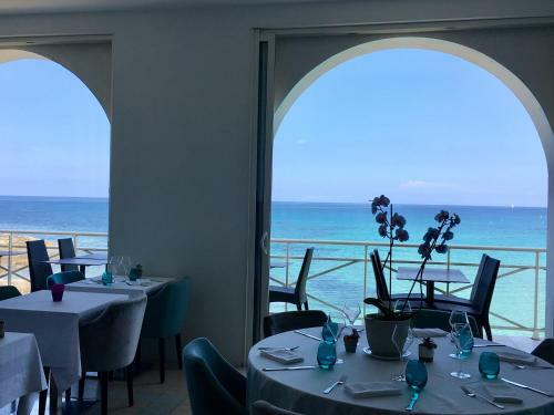 Hotel De La Plage Santa Vittoria