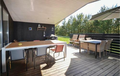 Holiday Home Tingbakken