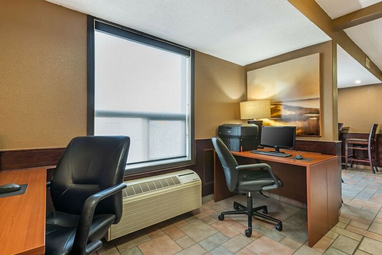 Hotel Best Western Strathmore Inn