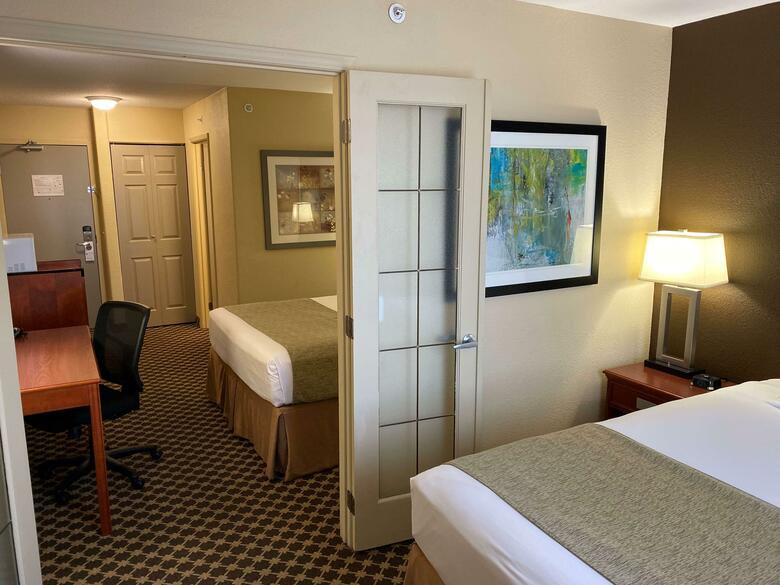 Hotel Best Western Strathmore Inn