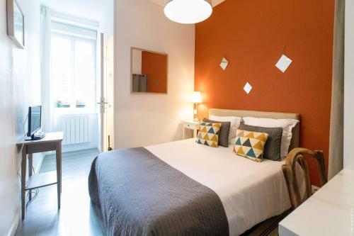 Hotel H�tel Saint Michel