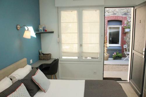 Hotel H�tel Saint Michel