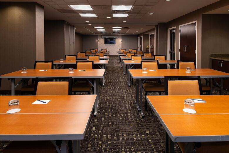 Hotel Springhill Suites By Marriott Pittsburgh North Shore