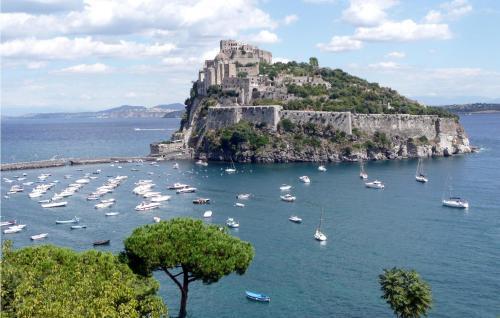 Stunning Home In Sant'angelo With Wifi And 2 Bedrooms
