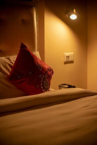 Bed & Breakfast Ramakunj Villa