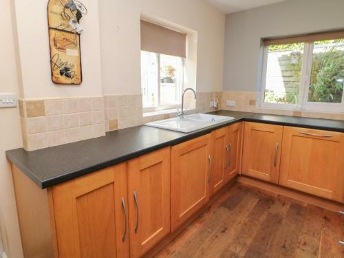 1 Moorland Terrace