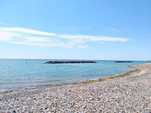 Innisfree, Middleton On Sea