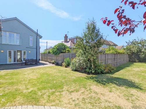 Innisfree, Middleton On Sea