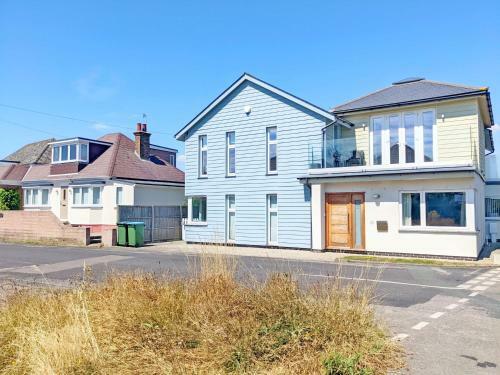 Innisfree, Middleton On Sea
