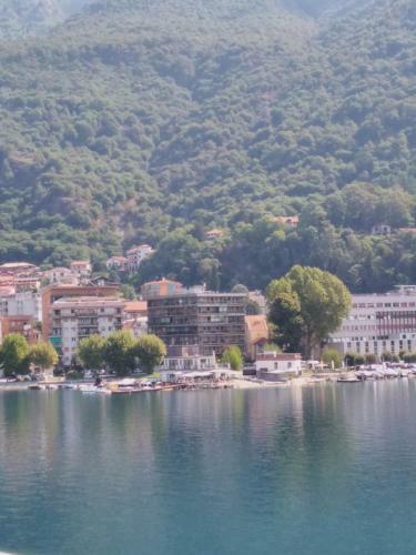 Apartamento Bnb I Tre Laghi