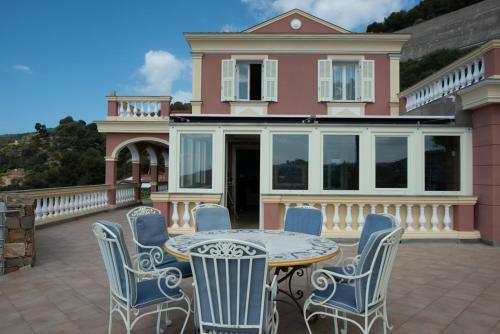 Villa Caroleo - Luxury Villa Con Piscina
