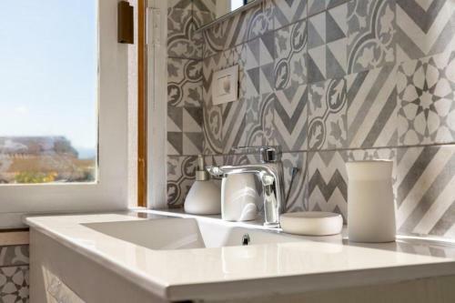 Hostal Gemelli Guest House Olbia