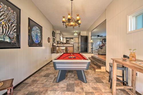 Bright Springfield Home With Bike Trail Access