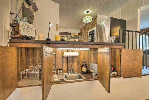 Bright Springfield Home With Bike Trail Access