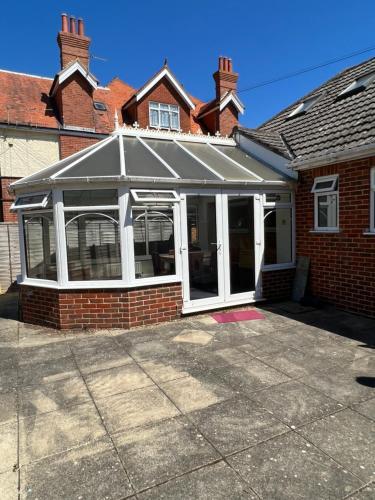 19a Stourwood Avenue