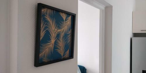 Modern 1 Bedroom Apartment Near The Metro.
