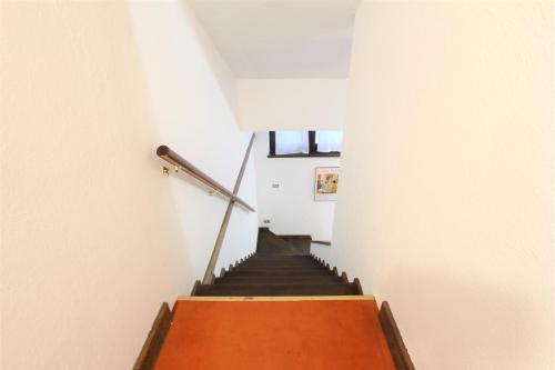 Apartamento Hostdomus - Le Cave Du Roi