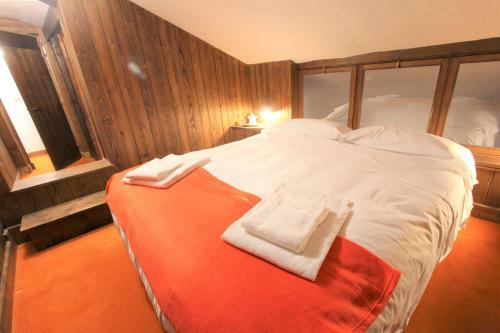 Apartamento Hostdomus - Le Cave Du Roi