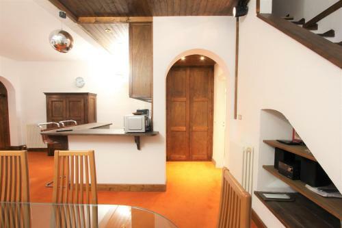 Apartamento Hostdomus - Le Cave Du Roi