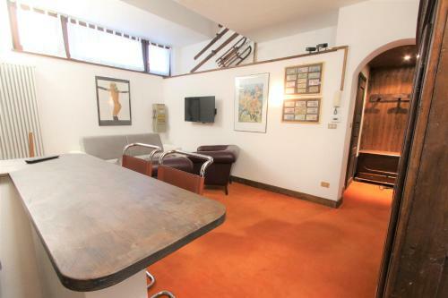 Apartamento Hostdomus - Le Cave Du Roi