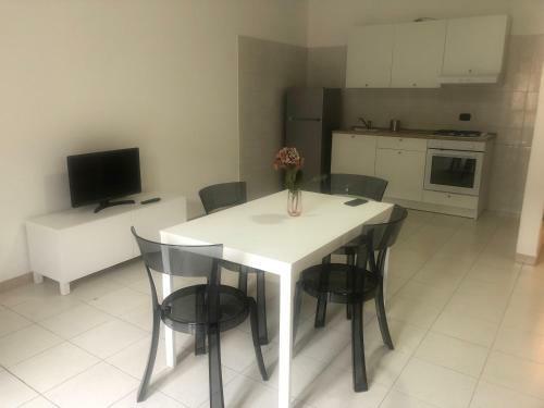 Apartamento Grazioso Bilocale In Centro
