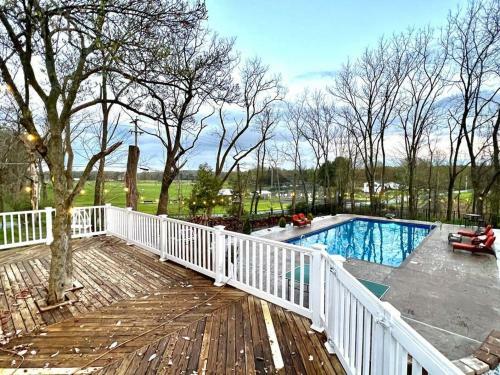 Beautiful Country House With Pool And Game Room