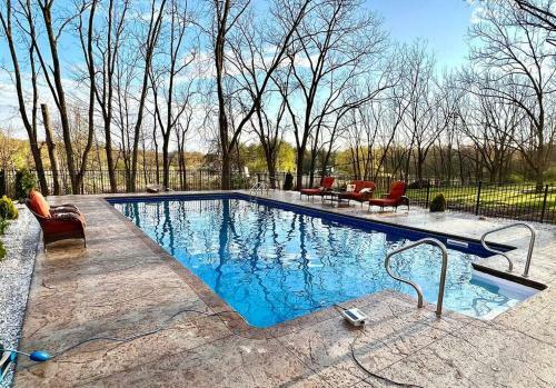 Beautiful Country House With Pool And Game Room