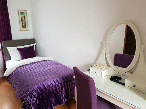 Hostal Hotel H�lscher