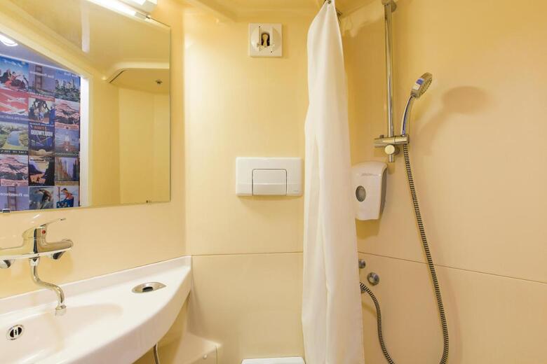 Hotel Premiere Classe Maurepas - Cc Paris West