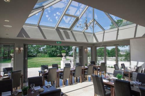 Hotel Llechwen Hall